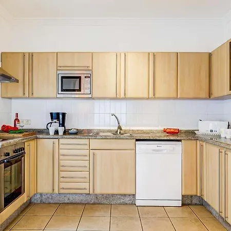 Playa Blanca Sleeps 8 Pool Wifi Villa *